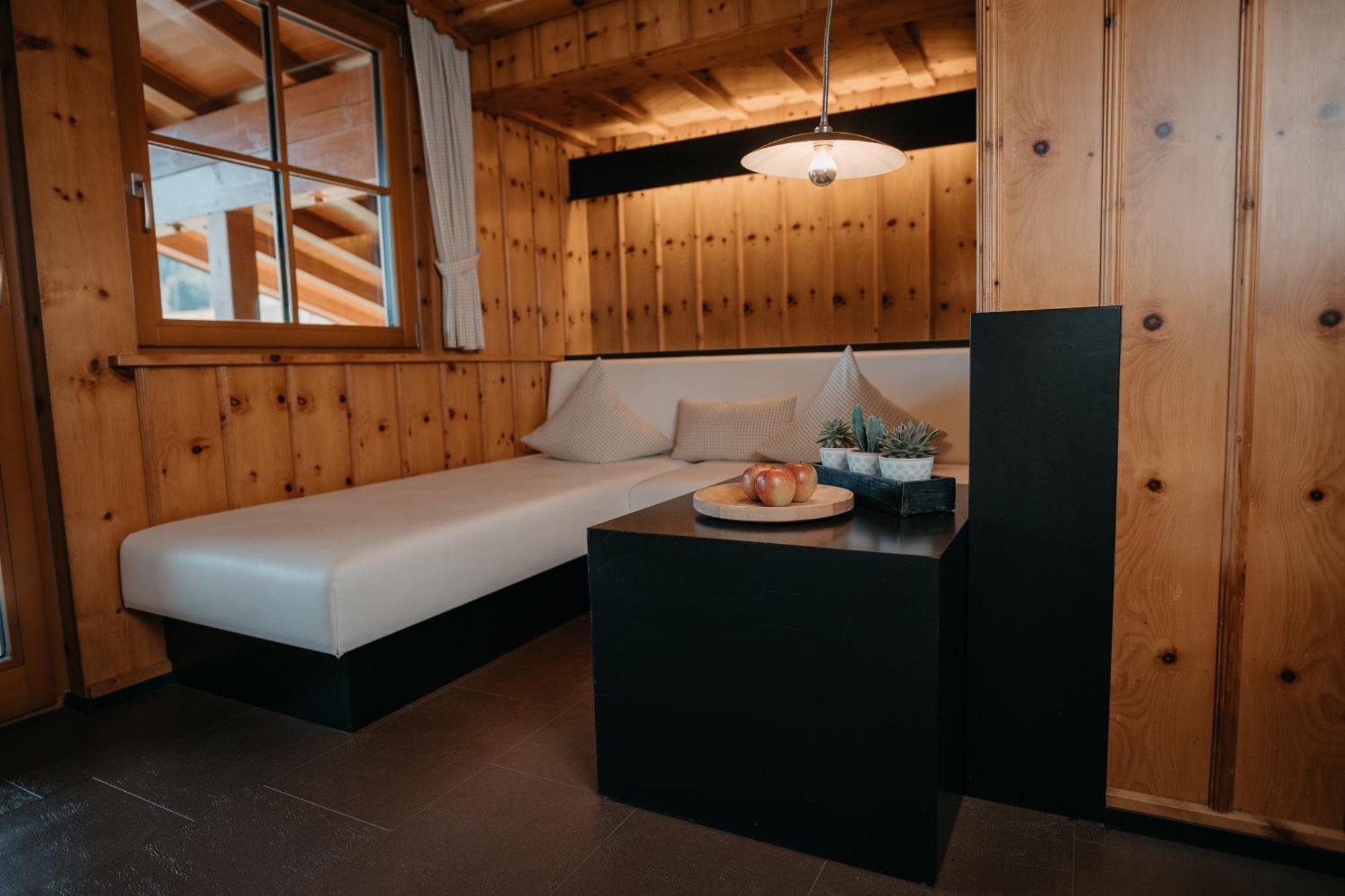 Landhaus Mucha - Ferienwohnungen - Naturpark Partner โบลสเตอร์แลง ภายนอก รูปภาพ